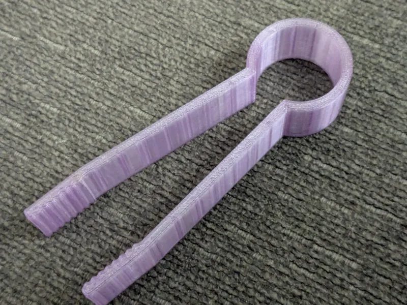 Toy Tongs / Grabbers / Grippers 