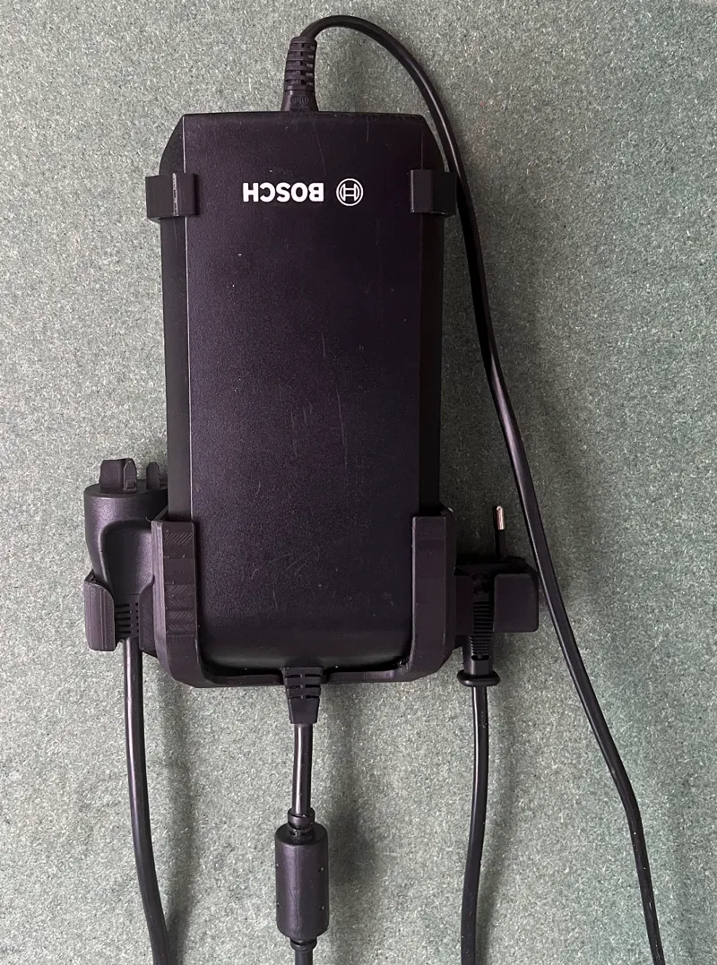 Bosch E Bike Wallmount Charger 36-4-230 BCS220 