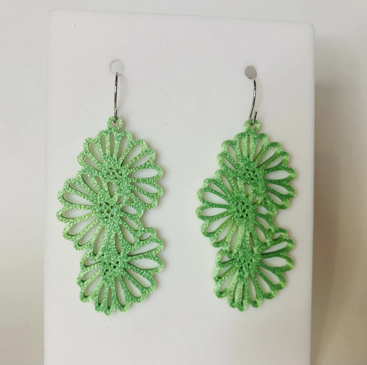 Boucles oreilles 367 view 2