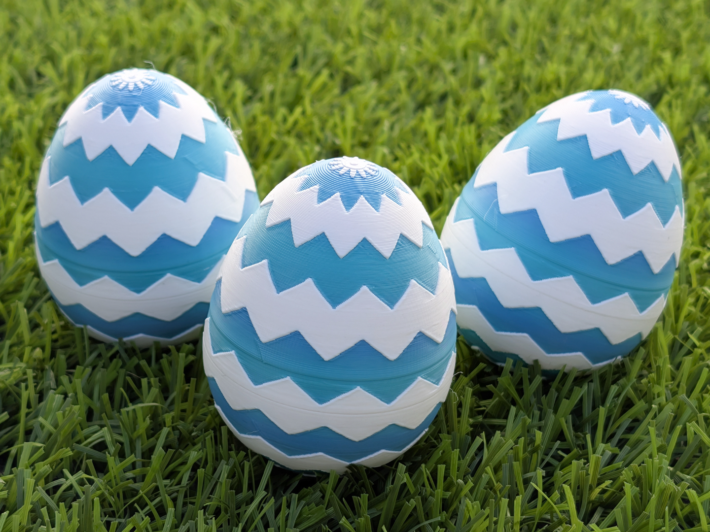 ZigZag Easter Egg