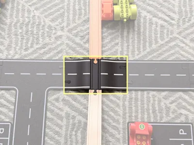 Play road level crossing -Brio/IKEA-