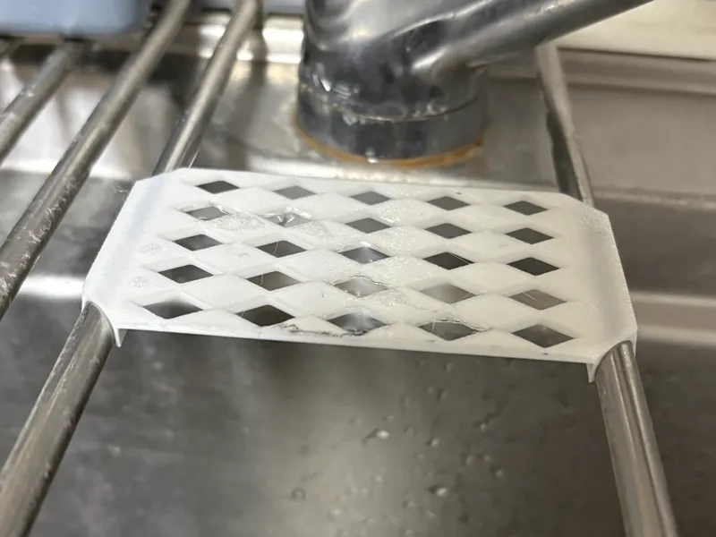 Snap-On Sponge Holder for Wire Rack