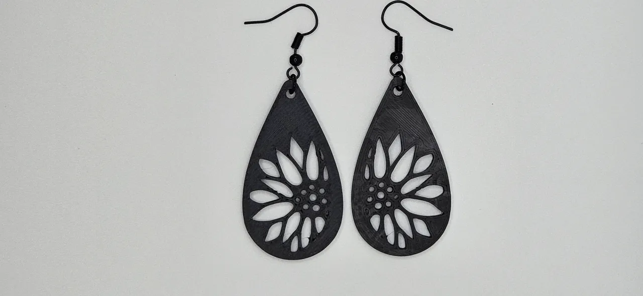 Sunflower earrings view 2