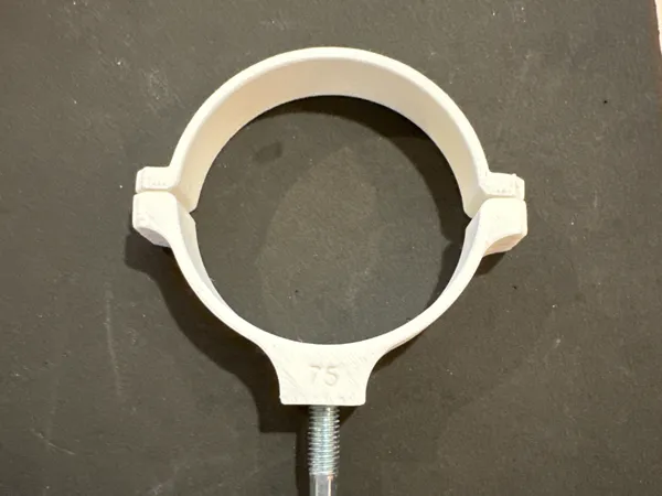 Collier de serrage 75 mm avec écrous intégrés M4/M8