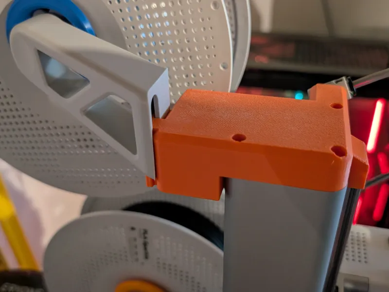 Top mounted spool holder for A1 Mini