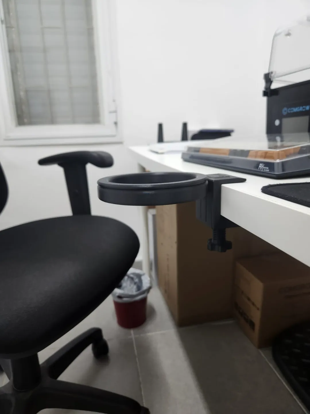 InfinityClamp - table trash Can v1-v3 is available view 2