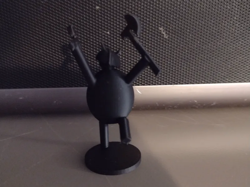 Smashing Axe Blob man