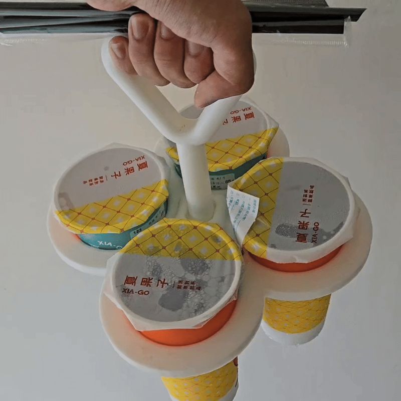 Cup holder