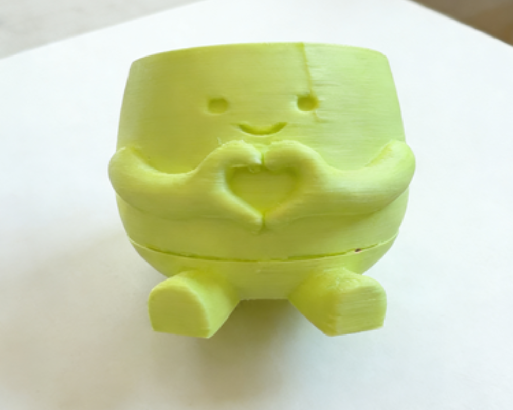 Miniatura 5 do modelo 3D "Hearty" Pot - Cute Heart-Hands Decor
