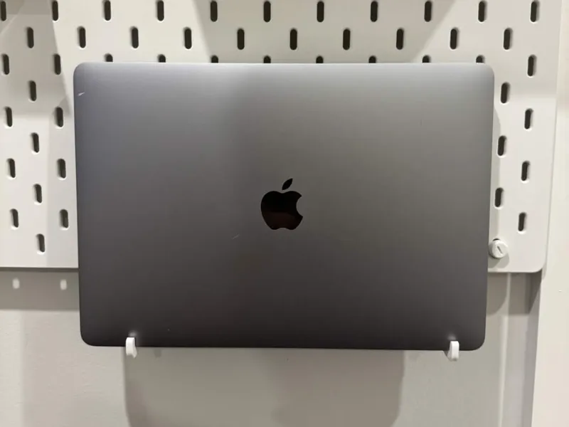 Pegboard Macbook Holder - SKADIS