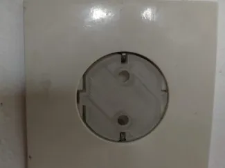 Schuko Cover - Childproofing