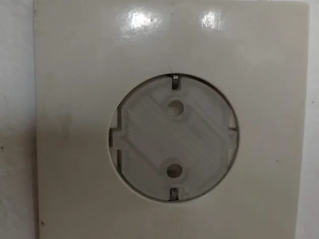 Schuko Cover - Childproofing
