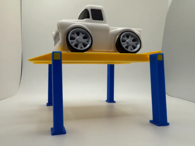 1:28 Scale 4 Post Lift for Tooned Soarpix Model
