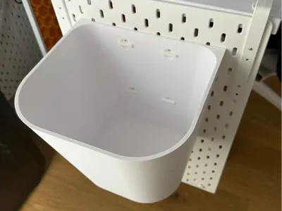 SKADIS trash bin for desks