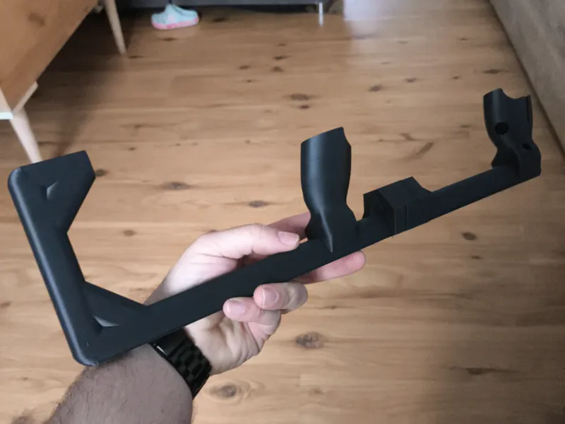 Lefty mirrored 
