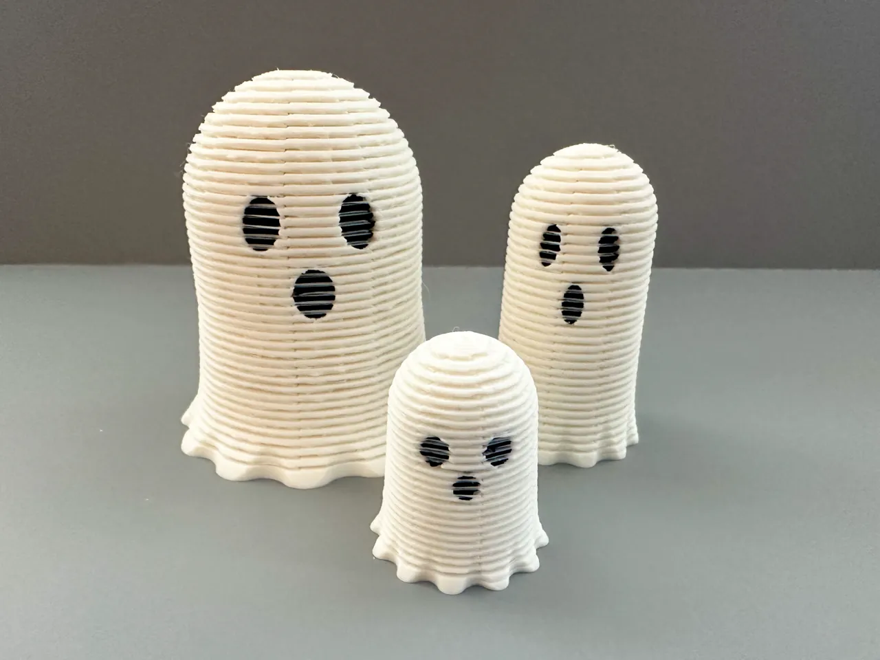 Slinky Ghosts (3 sizes) view 2