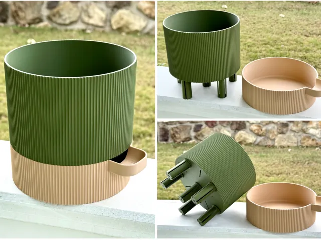 Round Self-Watering Planter Ribbed (Medium)