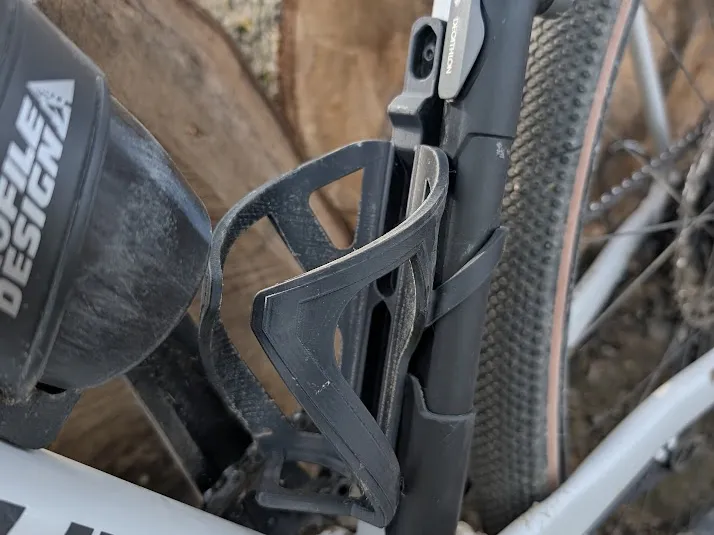 Universal Bottle Cage with holder for air pump