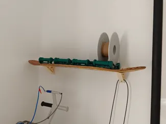Skateboard shelf - Easy assembly
