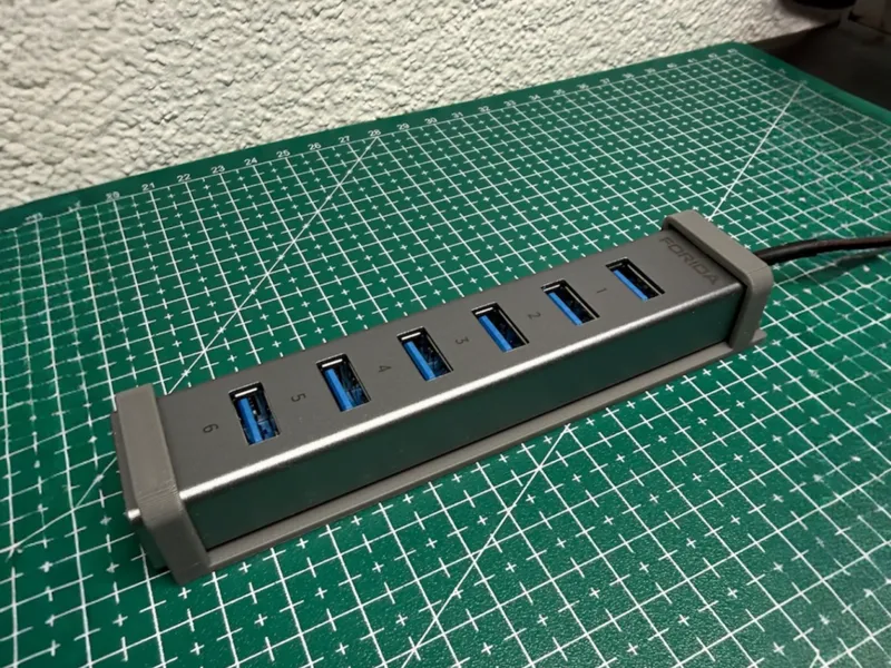 FORIDA USB Hub Mount für sauberes Kabelmanagement