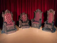 Trônes pour figurines et dioramas — photo 1