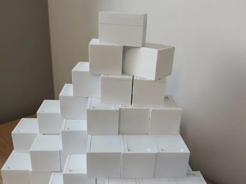 Domino set with box and cover