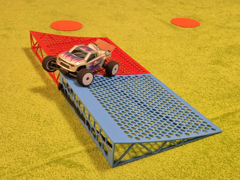 RC Ramp 1/28 Lightweight & Large - Free 3D Print Model - MakerWorld
