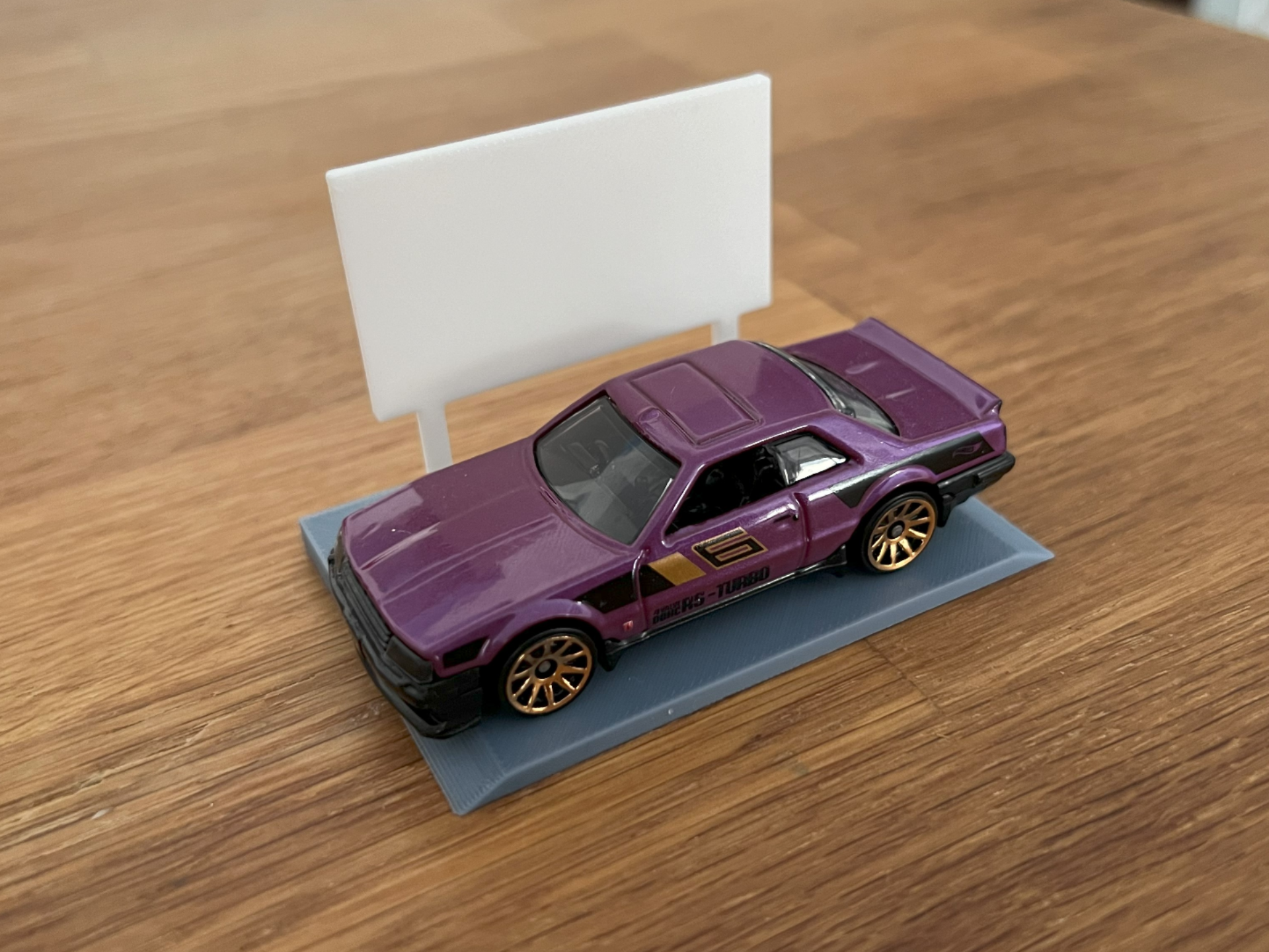 billboard stand 1/64 scale car diorama garage