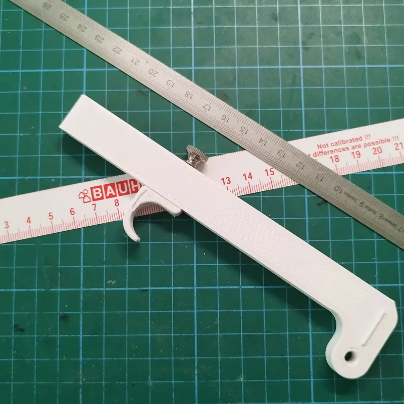 Radius Indicator for Router circle-cutting jigs