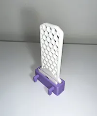Storage slot for extra blade, better support
