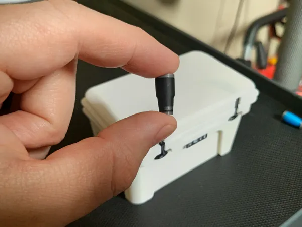 https://makerworld.bblmw.com/makerworld/model/US4aae2a71bdbfa9/design/2025-08-20_6f2150bc0d2688.jpg