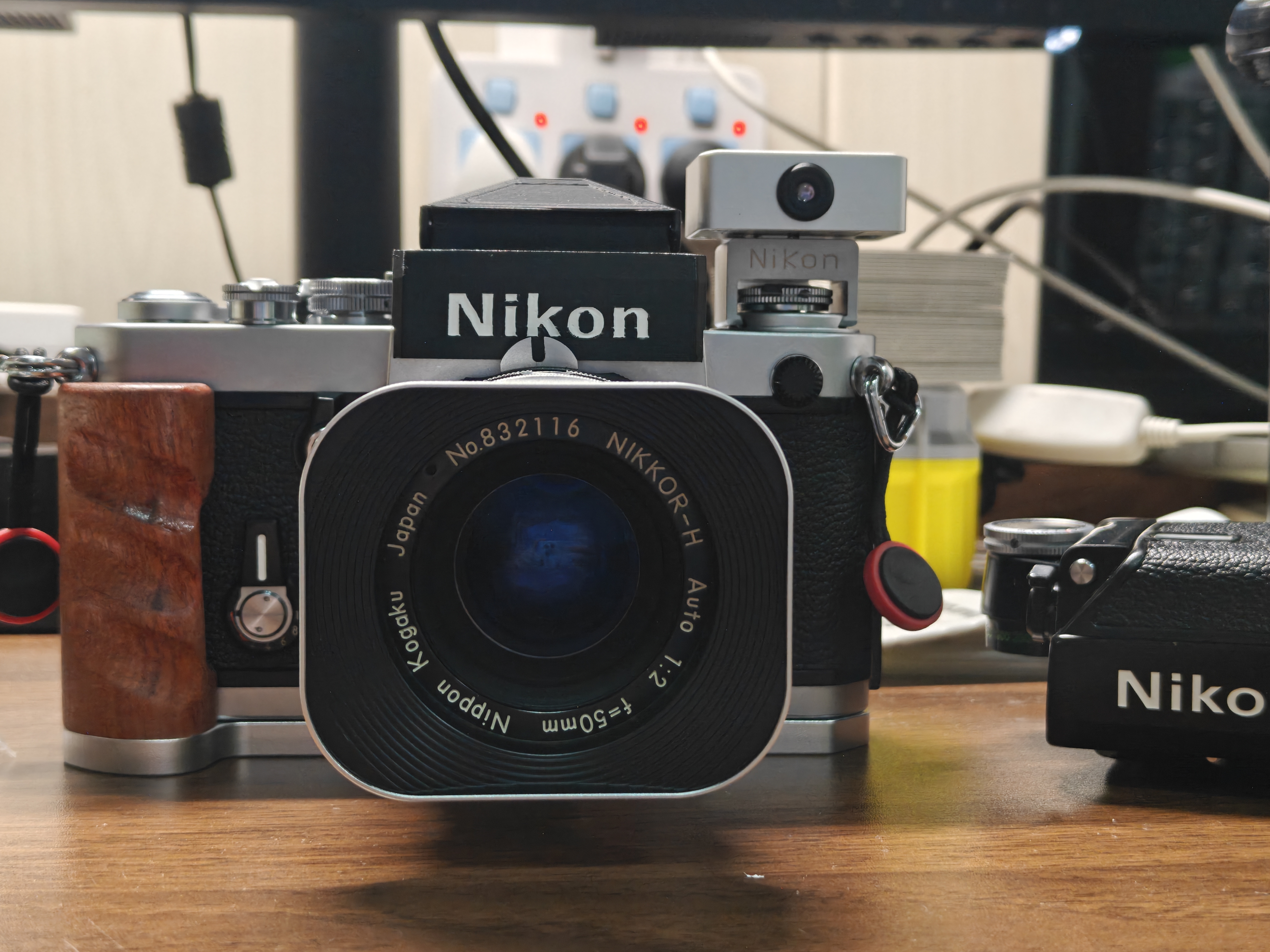 Nikon F2: 0.16mm layer height, 2 walls, 15% infill
