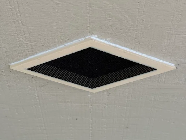 Diamond Soffit Bug Screen Plug