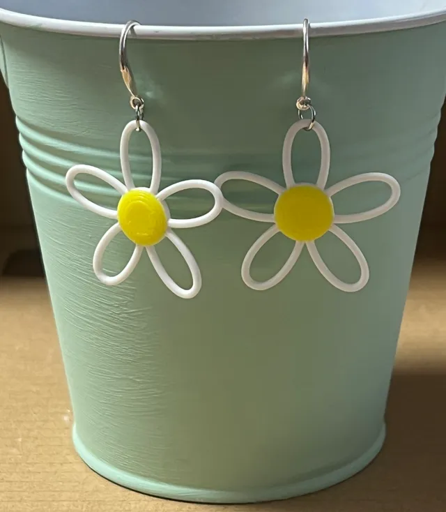 Line flower earrings