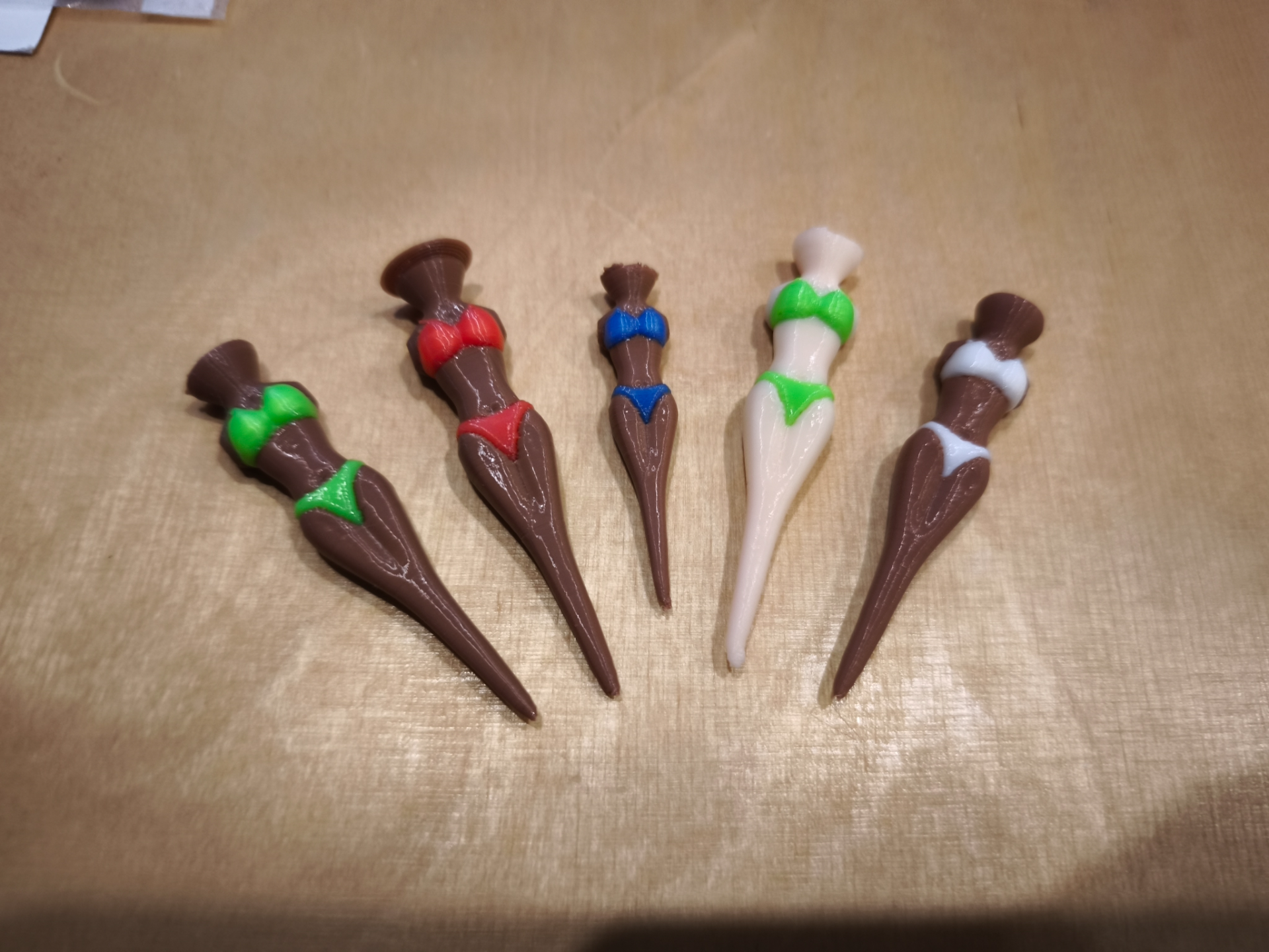 Golf Tee Lady Der Hingucker auf dem Abschlag!