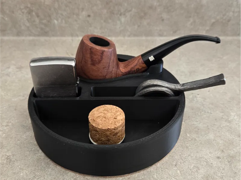 Tobacco pipe ashtray