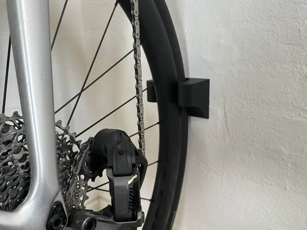 Support vélo mural — partie basse