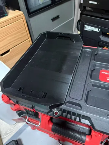 Adaptador: 美沃奇MILWAUKEE half size adapter board to TOUGHBUILT — vista de referencia 2