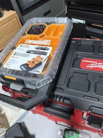 Adaptador: 美沃奇MILWAUKEE half size adapter board to TOUGHBUILT — vista de referencia 4