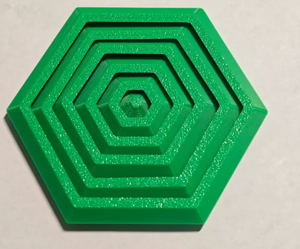 Tour fidget hexagonale à six étages