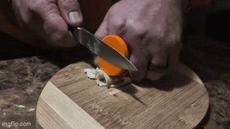 Finger Guard Saver/ Chop Helper !!!NO SUPPORTS!!!