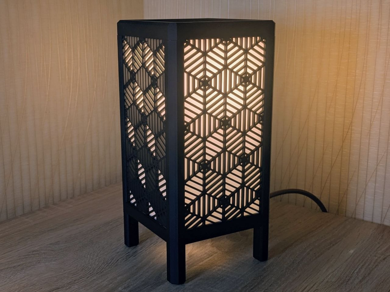 Kumiko Lamp
