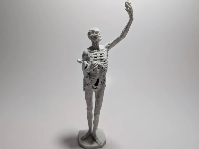 Le Transi: The Complete Form - Full Figure