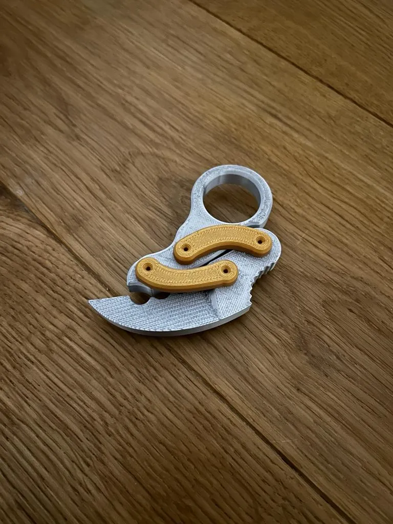 Kerambit knife fidget toy view 2