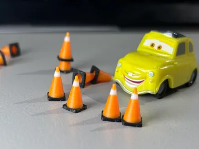 Traffic cone