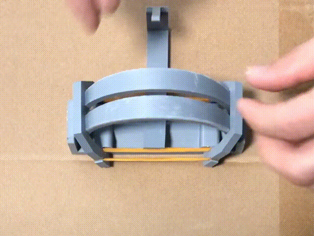 Miniatura 1 do modelo 3D 捕兽夹-只是玩具、力量很小 可单盘打印、手机操作