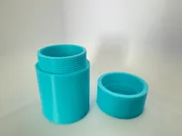 Petit pot à vis — photo 1