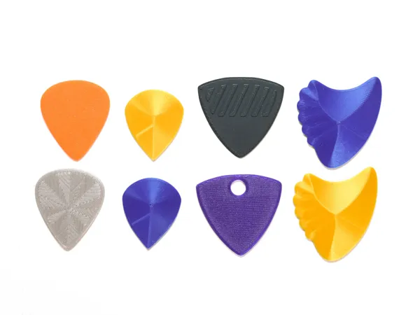 Médiators de guitare lisses ou grippés