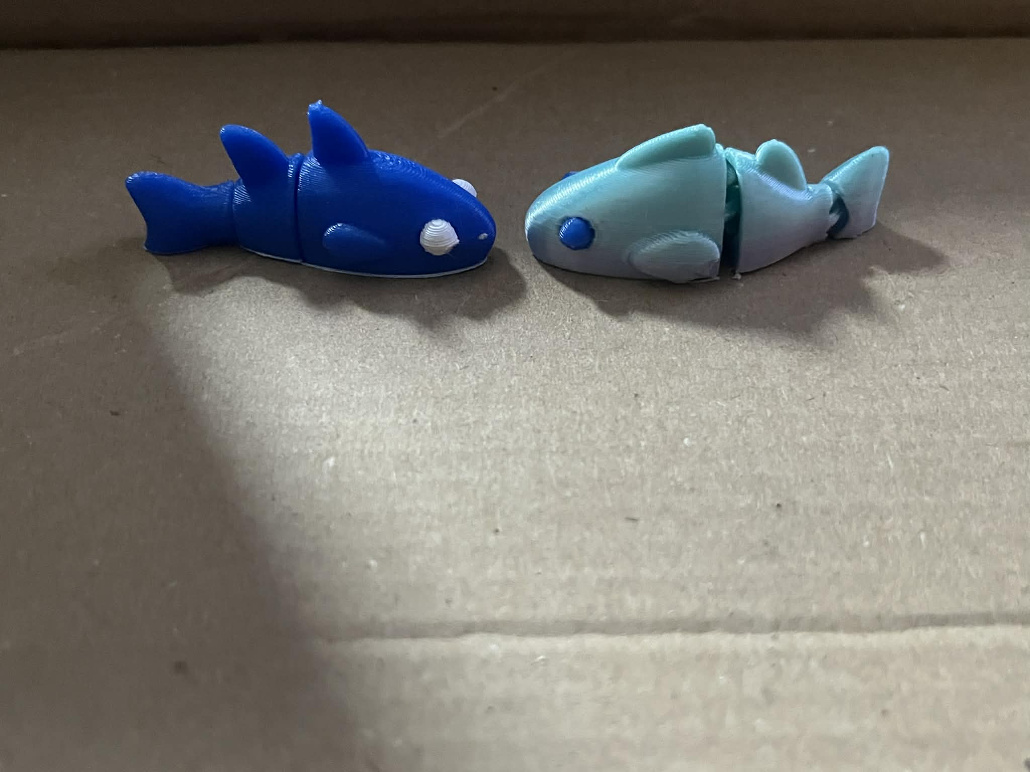 Articulated mini fish flexi - Free 3D Print Model - MakerWorld