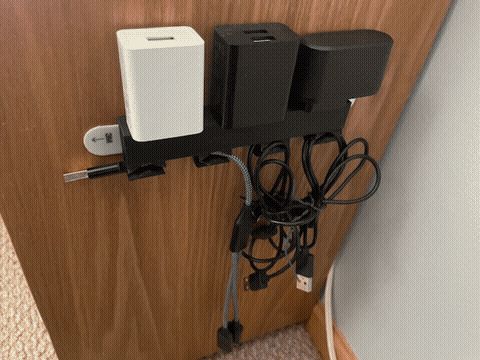 Cord holder (4 cords and 3 USB blocks)
